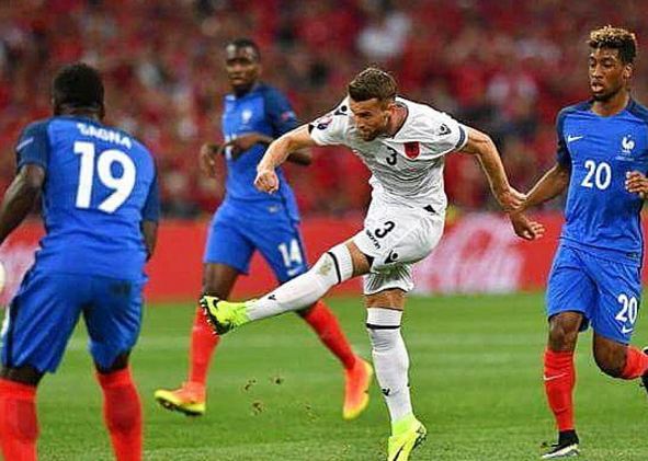 Dalin pamjet nga dasma e futbollistit të kombëtares lenjani
