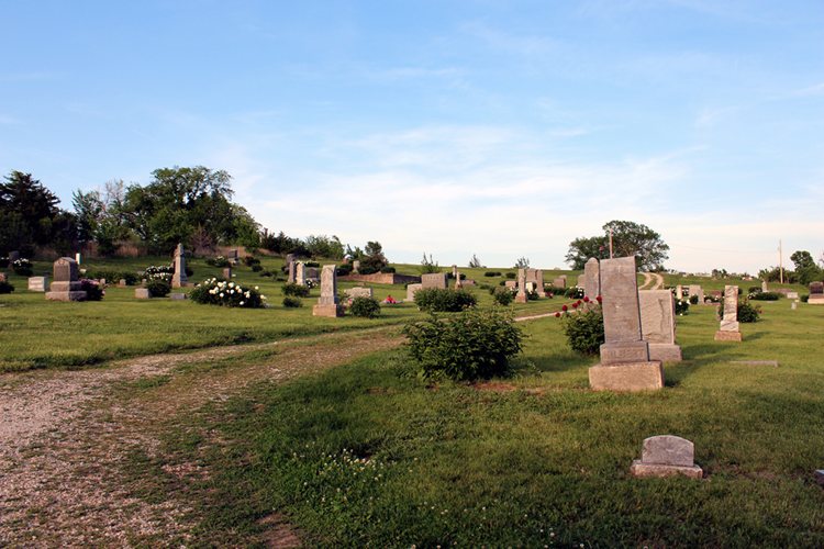 Vende të frikshme ku nuk mund të udhëtoni vetëm 18 m Stull Cemetery Kansas 1