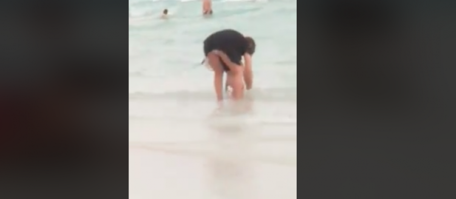 Nëna hedh pelenën në det, autoritetet mbyllin gjithë plazhin Boracay pooping