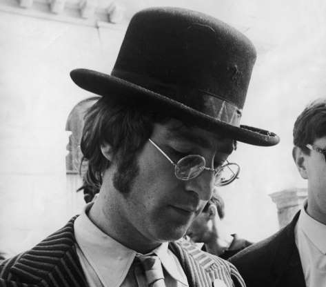 Këta janë të famshmit të hetuar nga FBI, nga Donald Trump tek John Lenon 9 Lenon