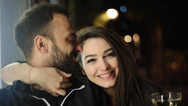 Jonida Vokshi zgjedh fustanin e nusërisë, preferon sallonin e Amit dhe Ermalit 1 Jonida Bokshi 4 1