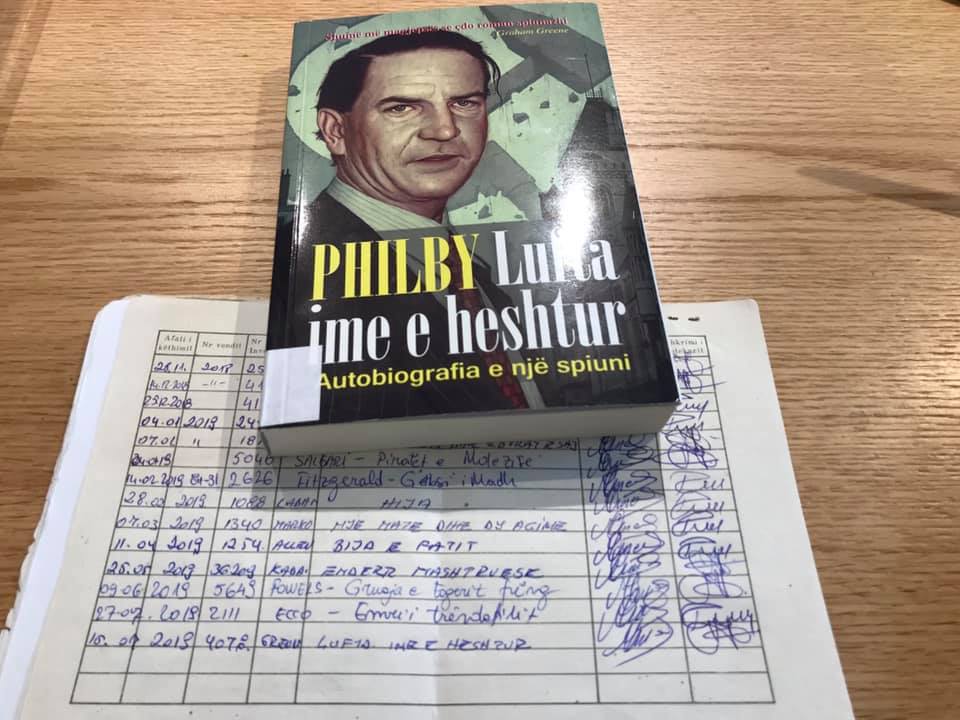 Histori e jashtëzakonshme nga Tirana/ Porosia e fundit e një lexuesi: Ktheje librin në bibliotekë 3 Muslli Mene 3