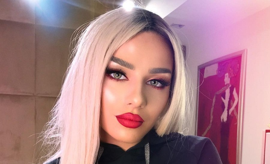 Tayna “tërbon” rrjetin duke publikuar foto me bikini Tayna tayna