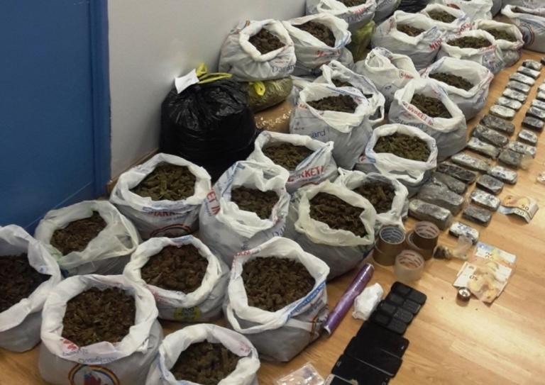 1 ton kanabis e kapur në Janinë/ Të tjera detaje, policia greke: Furgoni me të cilin u transportua droga ishte… droga greqi