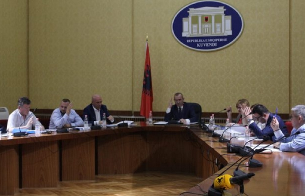 Komisioni hetimor për Metën, ja kur do të pyetet kreu i shtetit komisioni hetimor meta