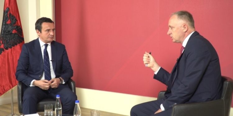 Intervista/Albin Kurti kundër taksës në “Rrugën e Kombit” kurti