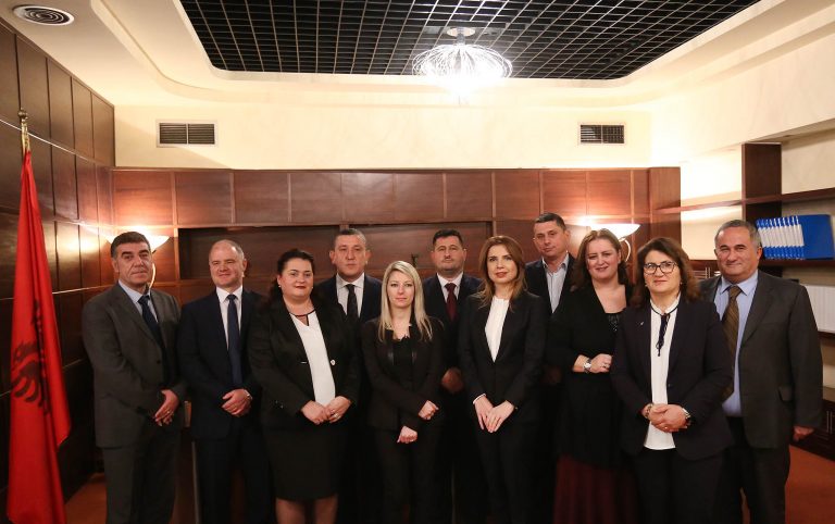 “Gjyqtarët po rrëzohen në vetting”, zv.kryetari i KLGJ: Në rrezik ngritja e gjykatës së posacme kundër korrupsionit dhe krimit maksim qoku
