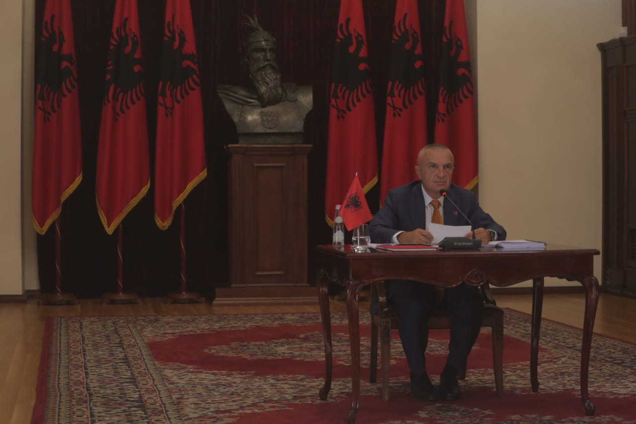 Takim Rama-Meta të Gjiri i Lalzit? Kështu përgjigjet presidenti meta 5 1