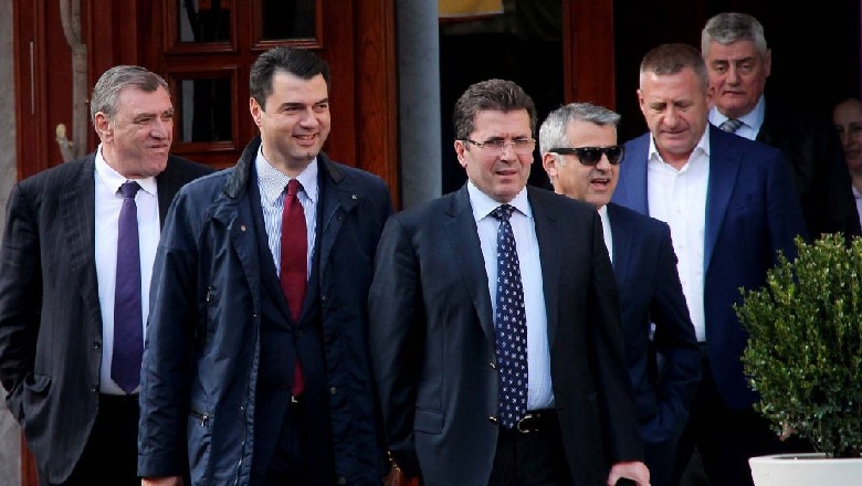 Ylli Pata: Hipokrizia e kastës politike 30 vjeçare që përbetohet për ndryshim sistemi opozita
