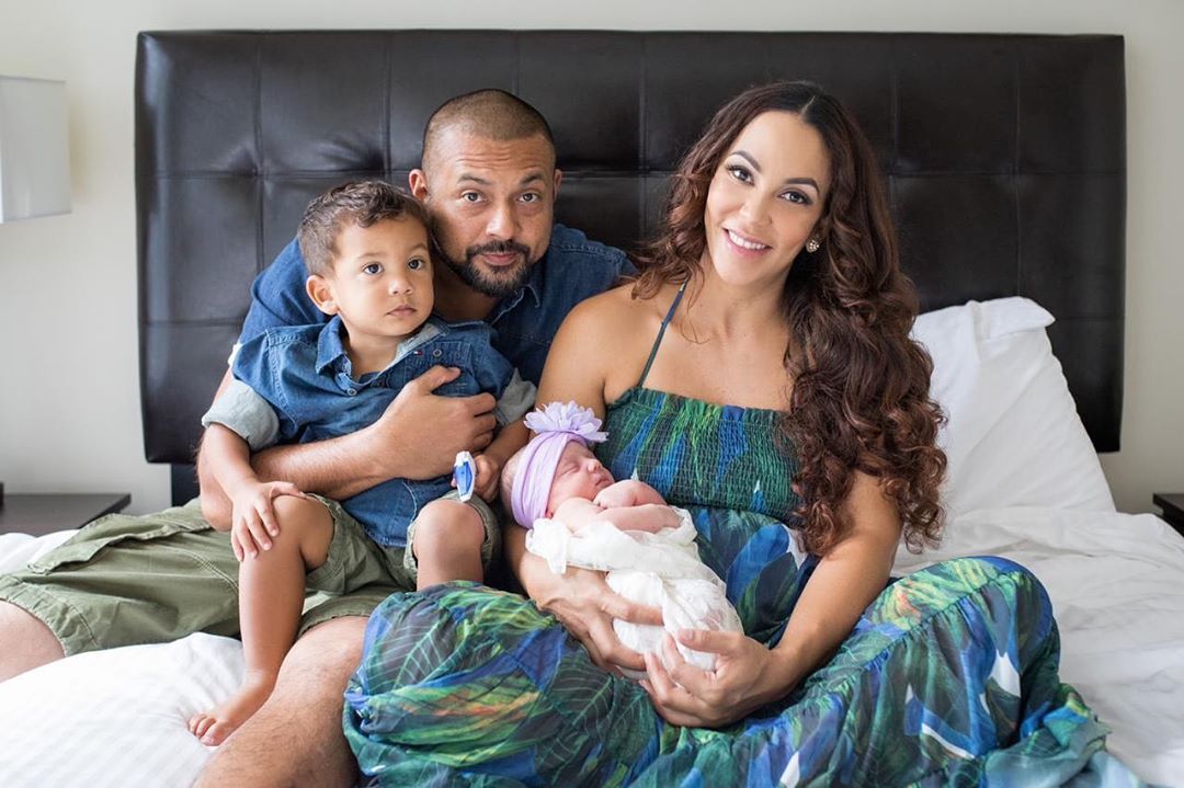 Këngëtari i njohur surprizon fansat, nuk e dinim që do bëhej sërish baba 1 sean paul familja