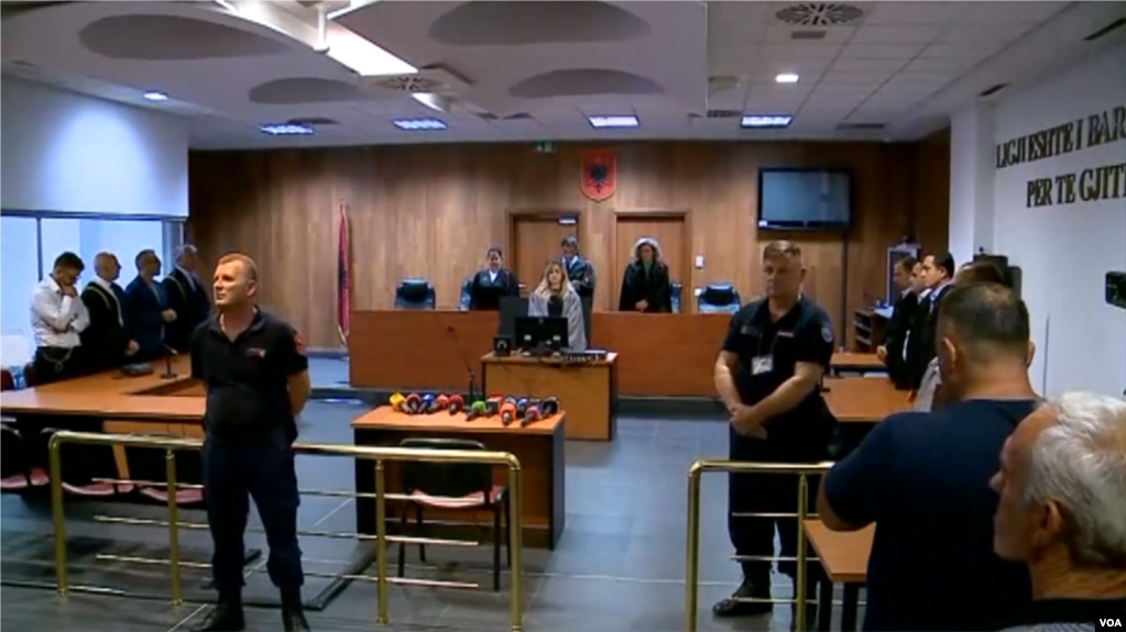 Ja si e komenton Zëri i Amerikës dënimin e ish-ministrit të Brendshëm, Saimir Tahiri tahiri
