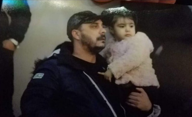 Policia e kërkon, Alban Rexha dedikim vajzës: Babi të do shumë, nuk jam terrorist Screenshot 3 3