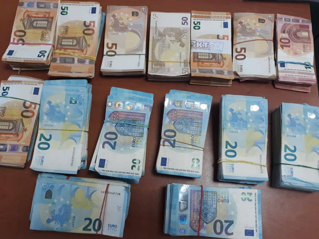 29-vjeçari nga Kukësi me makinë gjermane i sekuestrohen 57 mijë euro në kufi euro sekuestruar