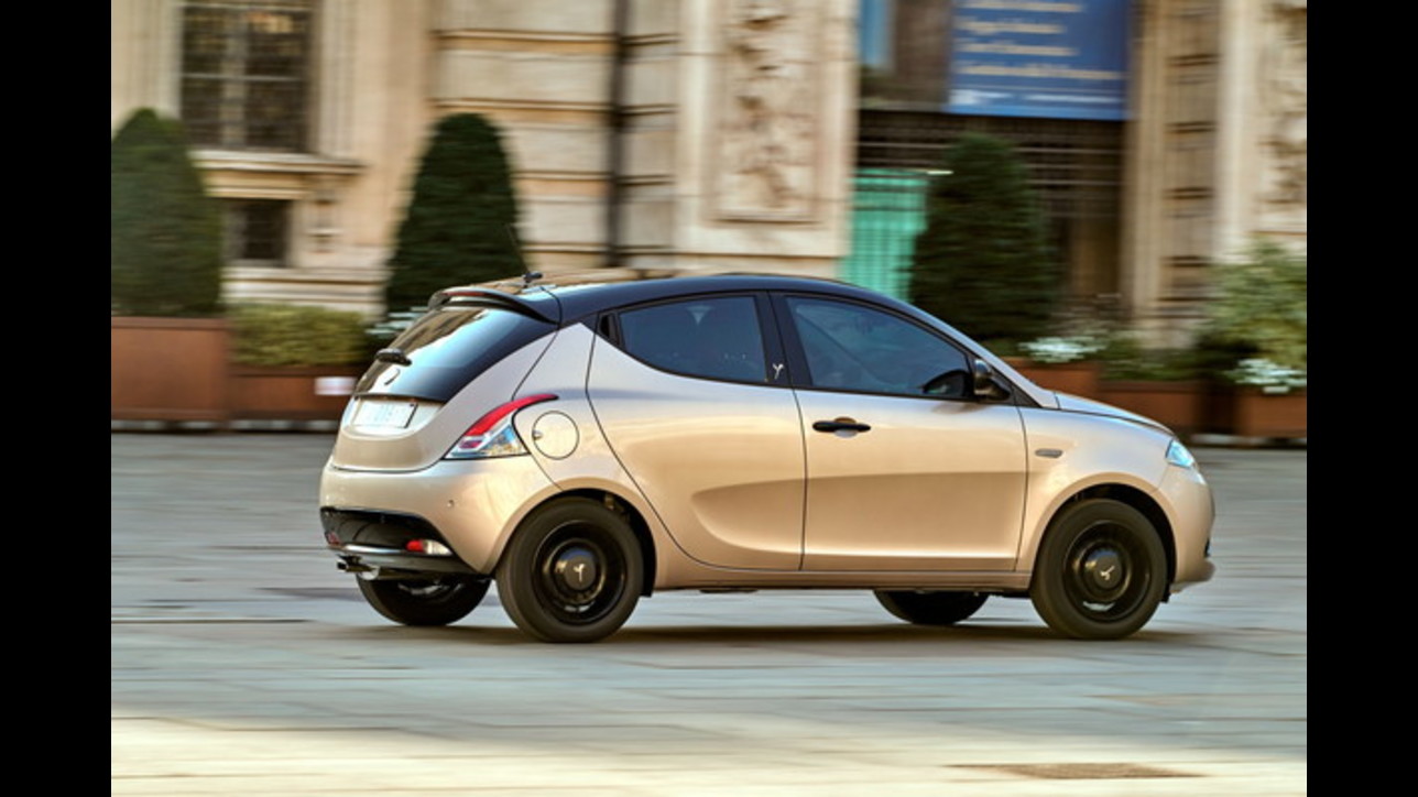 Kur frymëzimi është moda/ Kjo është Lancia Ypsilon Monogram 7 lancia3