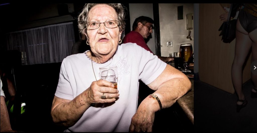 Fotot që tregojnë anën e errët të jetës së natës në Londër 3 londer 2