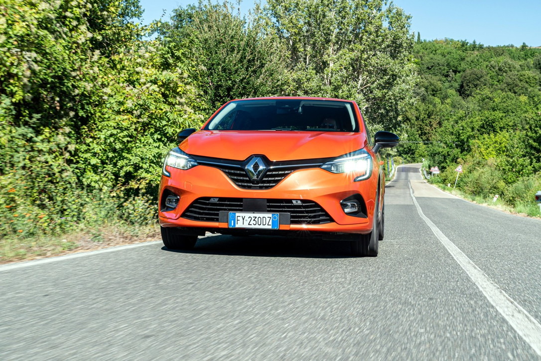 Renault Clio e 2020 do të jetë një tjetër stil (FOTO) 10 renault2
