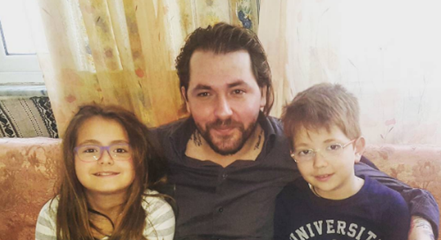 Kastro Zizo jep lajmin emocionues, po bëhet baba për herë të tretë 640 0 5dbf235000a96
