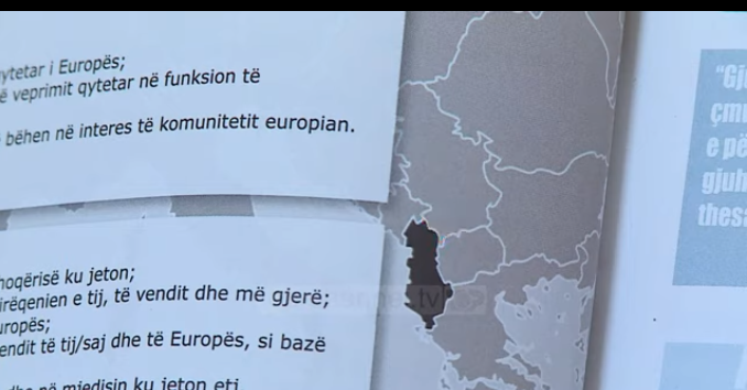 Në librin e Qytetarisë së klasës së VIII, Kosova nuk njihet si shtet Harta