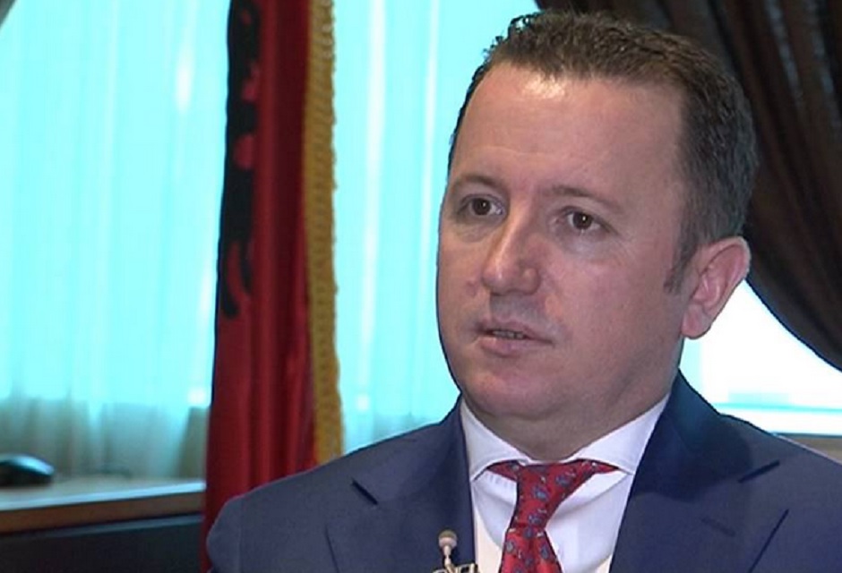 Votuan pro raportit të Dick Marty, ish-ministri i qeverisë “Berisha”: Ja pse u lejua që EULEX të futej në Shqipëri, PD i bëri një nder UÇK-së eduart halimi