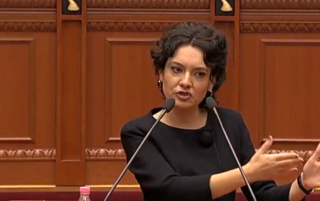 “Opozita mes kopjes dhe origjinalit”, Spiropali: Ishte më mirë Flamur Noka se ju elisa spiropali