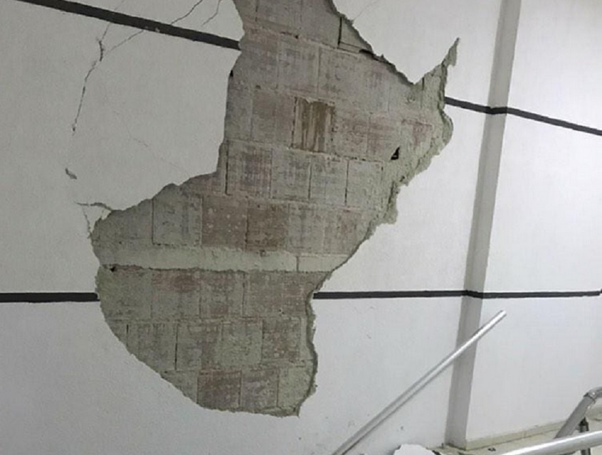 Humbën familjarët, jepen bursa për studentët e prekur nga tërmeti muret termeti