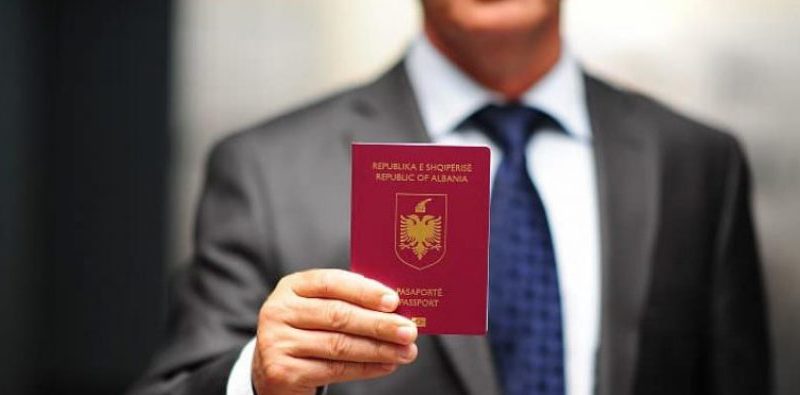 Rregullat e reja të kontrollit, si do të hyjnë shqiptarët në vendet e BE? pasaporte