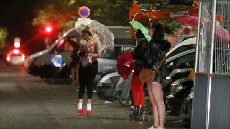 Vritet me thikë prostituta shqiptare në Itali, autori e tërhoqi zvarrë dhe e goditi 5 herë prostitucion