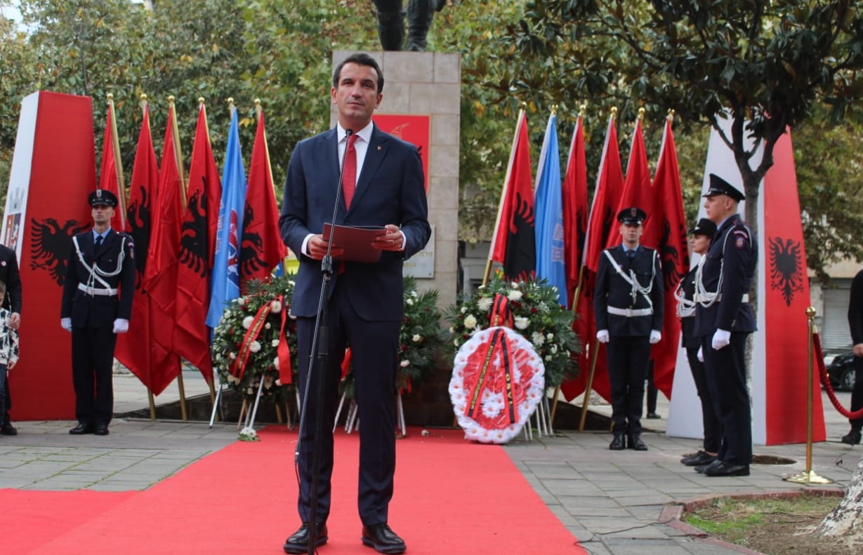 Veliaj akuza opozitës: Minorancë që po saboton Shqipërinë veliaj