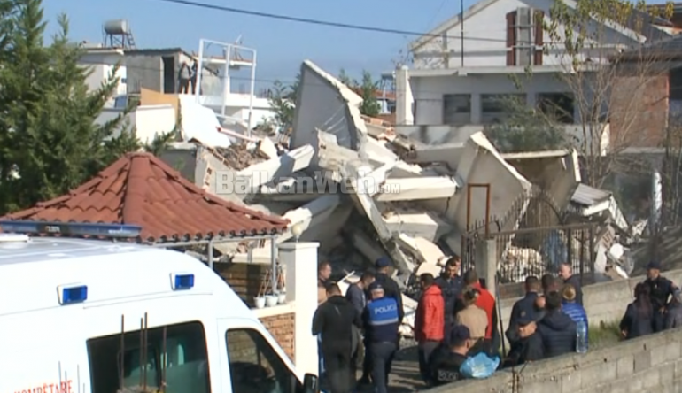 Trondit kryefamiljari në Durrës: 2 m’kanë vdekur e 6 nën rrënoja, veç unë jetoj! vila kenet
