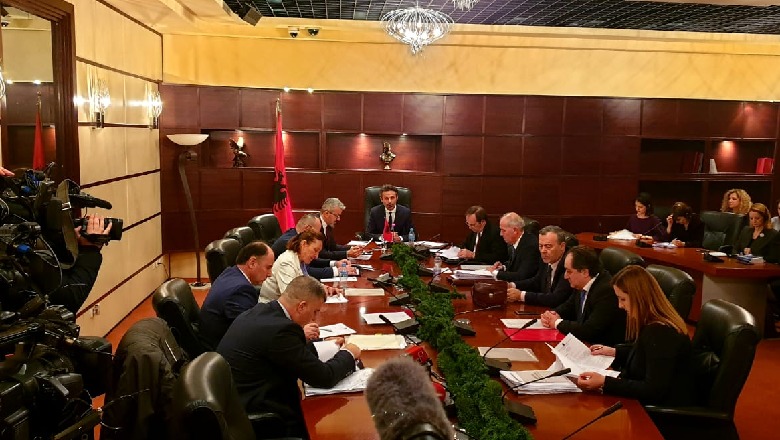Përfundon mbledhja e KLP-së, Arben Kraja zgjidhet kreu i SPAK-ut 1576764517 1576763395klp