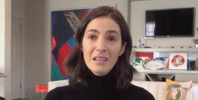 Emina Çunmulaj tregon sa para dhuron për Shqipërinë 640 0 5de62dc630f55