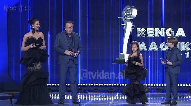 Ardit Gjebreas i zënë vendin në 'Kënga Magjike': Mbaroi epoka jote 1 640 0 5de81e1a51a71
