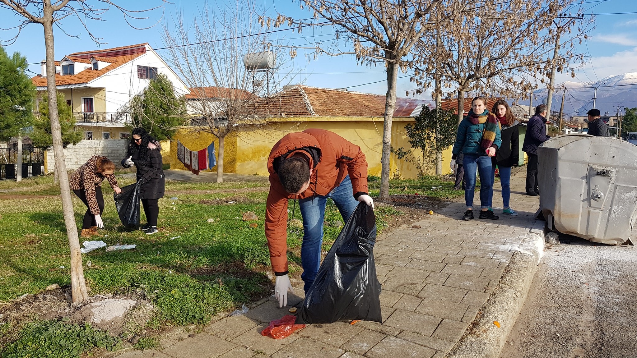 Burrel: Pastrimi kthehet në traditë, çdo të premte të gjithë në terren (Foto) 80720405 1437437236420027 4539835557777244160 o