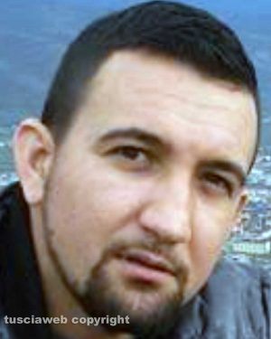 Shqiptari u arrestua si kreu i grupit mafioz, miku i tij bashkëpunon me drejtësinë dhe nxjerr sekretet e grupit 1 DERVISHI Sokol