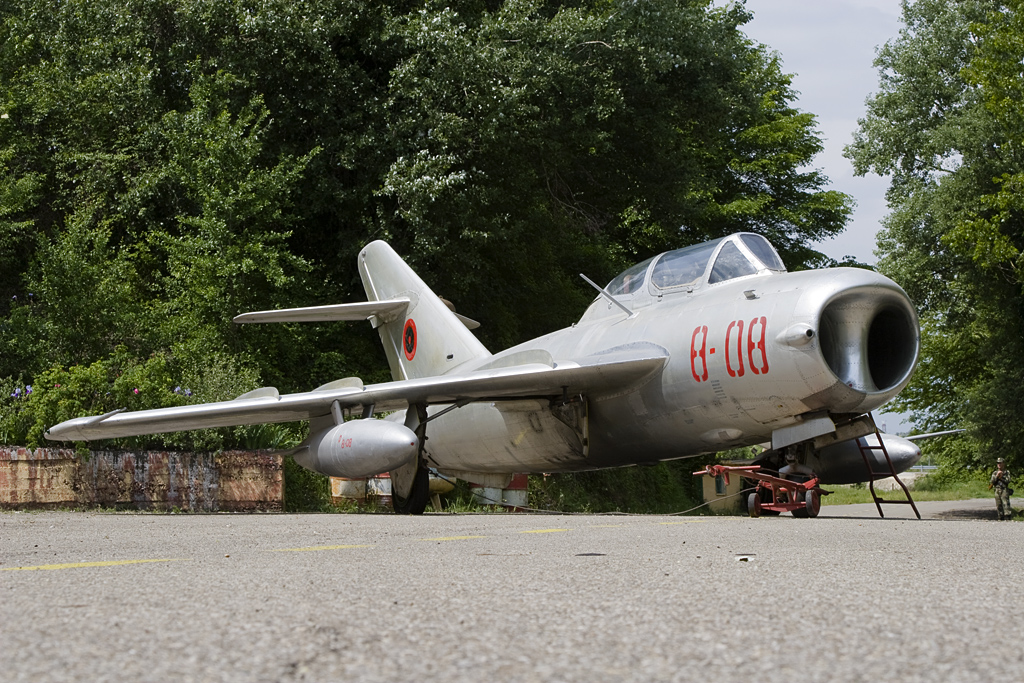 FT5 at Tirana Airport. The twinseat version of the F5 MiG 17. 11278509986