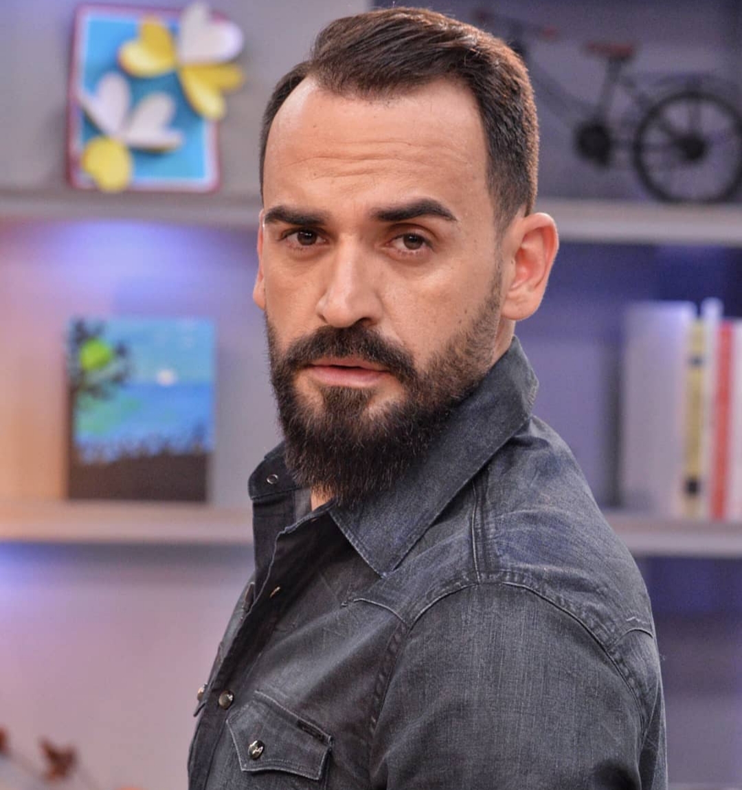 Mbyllet “Në shtëpinë tonë”! Nga janari nis një format tërësisht ndryshe, nuk do shohim më Florian Agalliun, por Flor Gjinin 1 Flori 1