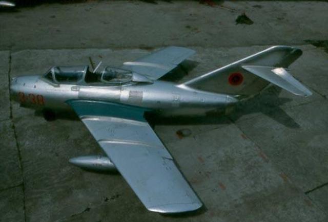Mig 15 2