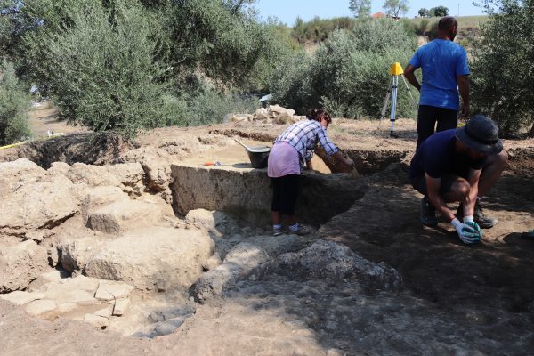 Arkeologët nxjerrin në dritë qytetin antik të Arnisës në Lushnje 4 arnise 3