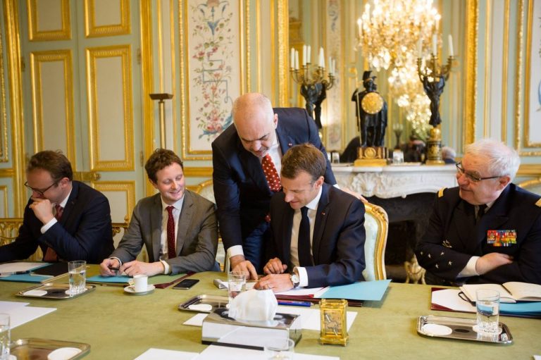 Negociatat, Rama mesazh për Macron: Problemi jo tek ne apo Ballkani macron rama