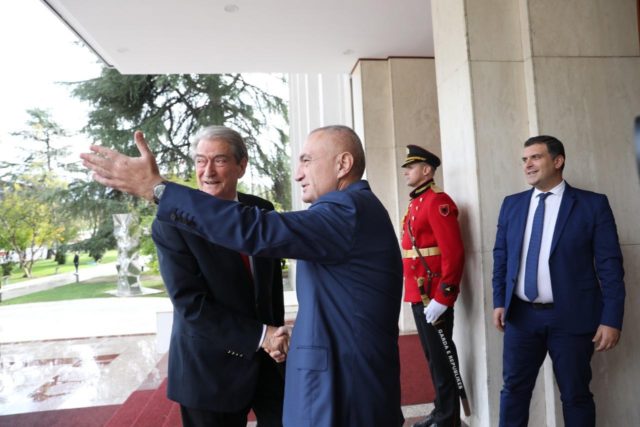 “Vrasës, ka dy varre pas Dajtit!” Kush e ka thënë këtë për Metën? meta berisha