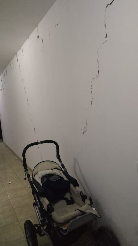 Fotot: Dëmet e tërmetit, në “Astir” çahen “pallatet e reja” 8 molla8