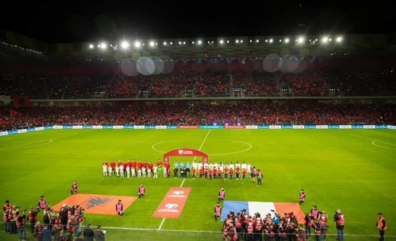 Fishkëllyen himnin francez, UEFA dënon FSHF-në uefa