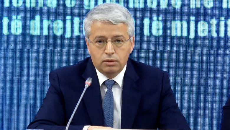 “Iku në botën tjetër dhe kurrë nuk i thashë dot faleminderit”, Sandër Lleshaj bën rrëfimin e pazakontë 1579252423 lleshaj