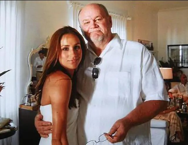 I ati kthehet në “makth” për Meghan Markle, i nxjerr sheshit fotot e papublikuara nga e shkuara 3 3 33