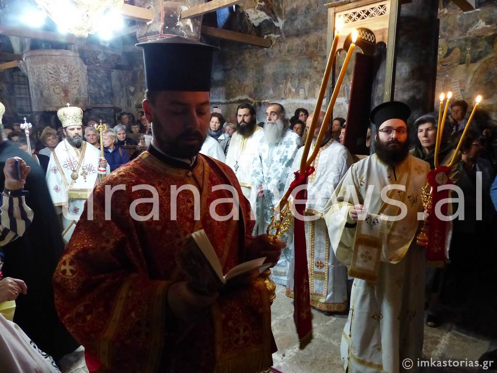 Skandal / Mitropoliti i Kosturit flet për Vorio-Epirin në Korçë, Voskopojë dhe Vithkuq. Zbarkojnë dhjetra grekë me autobusë 5 48776190366 aa09b3cb8c b