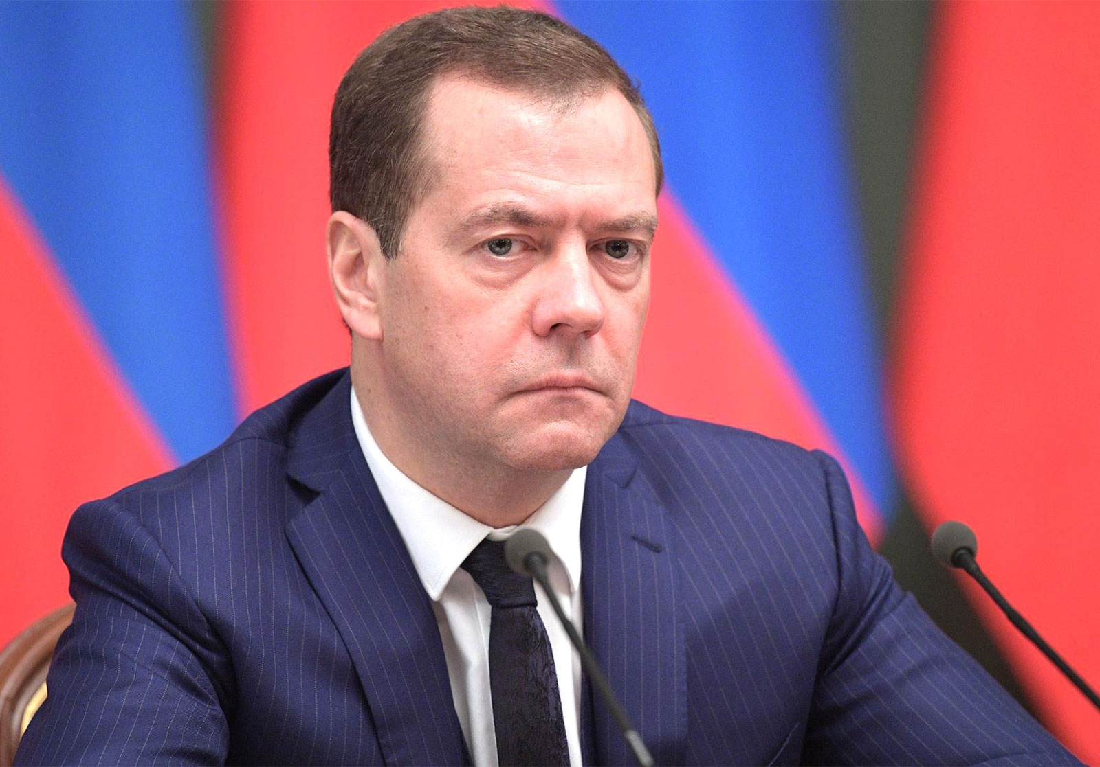 Kryeministri rus Medvedev jep dorëheqjen Dmitry Medvedev 2016