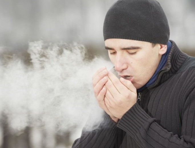 Rriten temperaturat në mesditë, parashikimi i motit për sot Ftohte