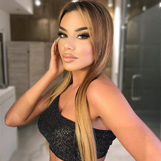 Tayna vlerësim befasues për reperët shqiptarë Tayna