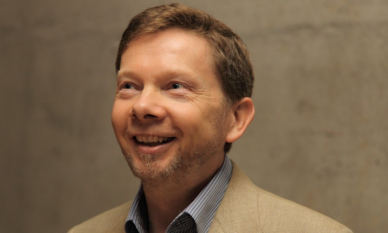 8 thënie të mençura nga Eckhart Tolle që ndihmuan miliona njerëz rreth botës dasd