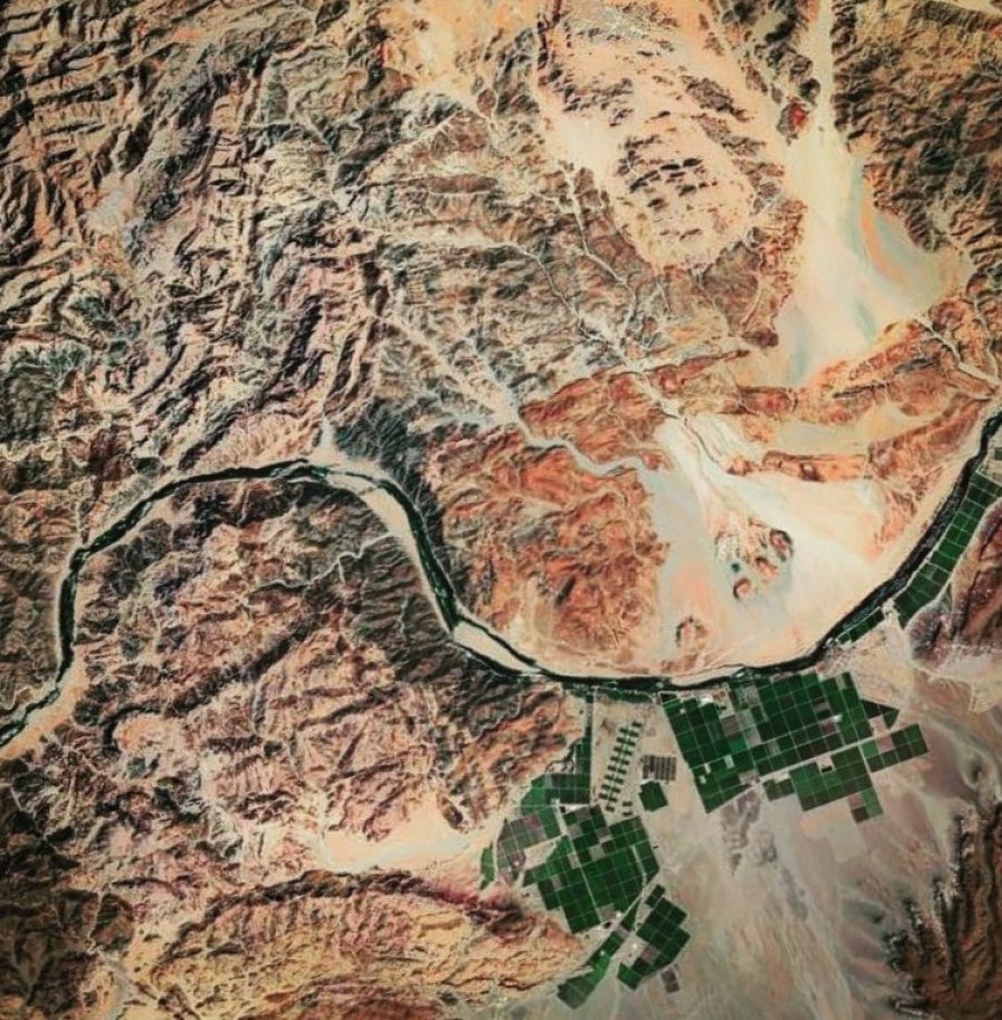 google earth 2